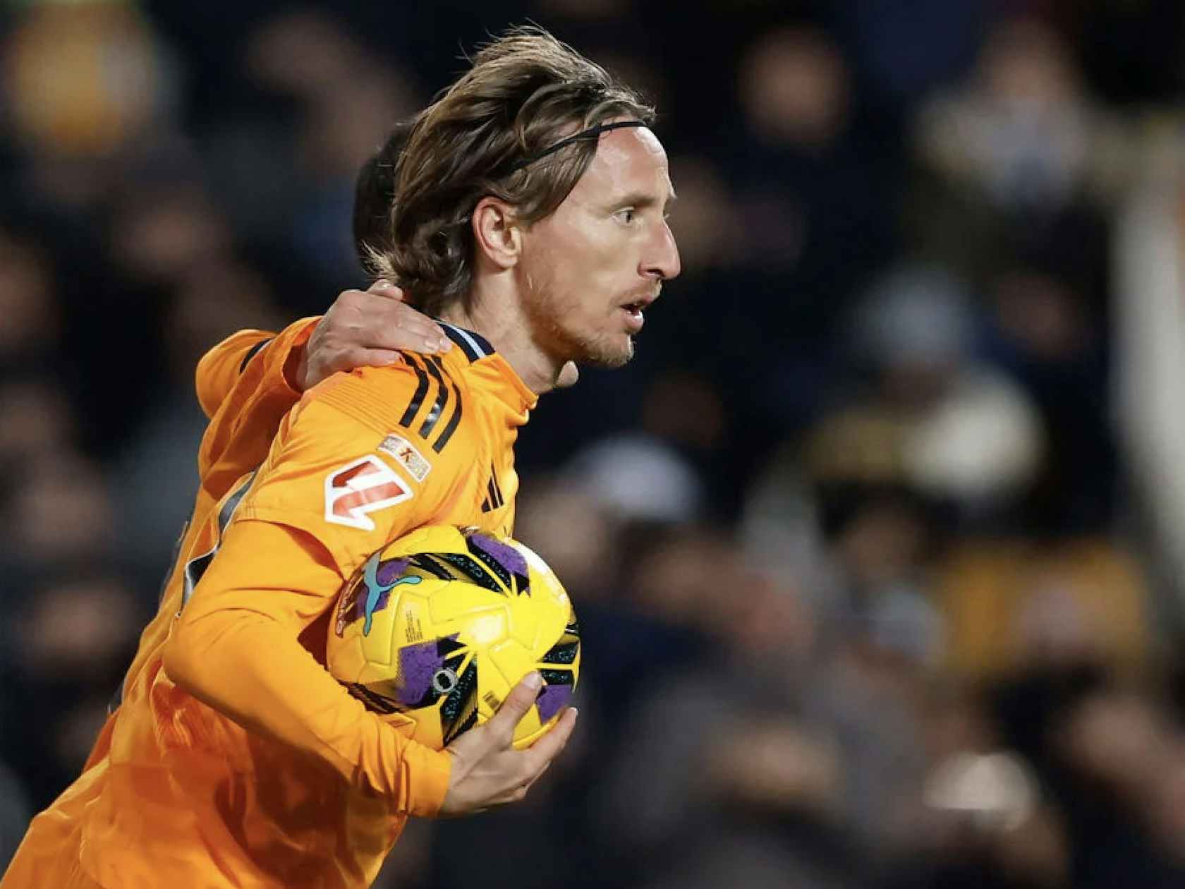 都体：穆阿尼加盟尤文的交易进展积极，DV9的出售是最后变数